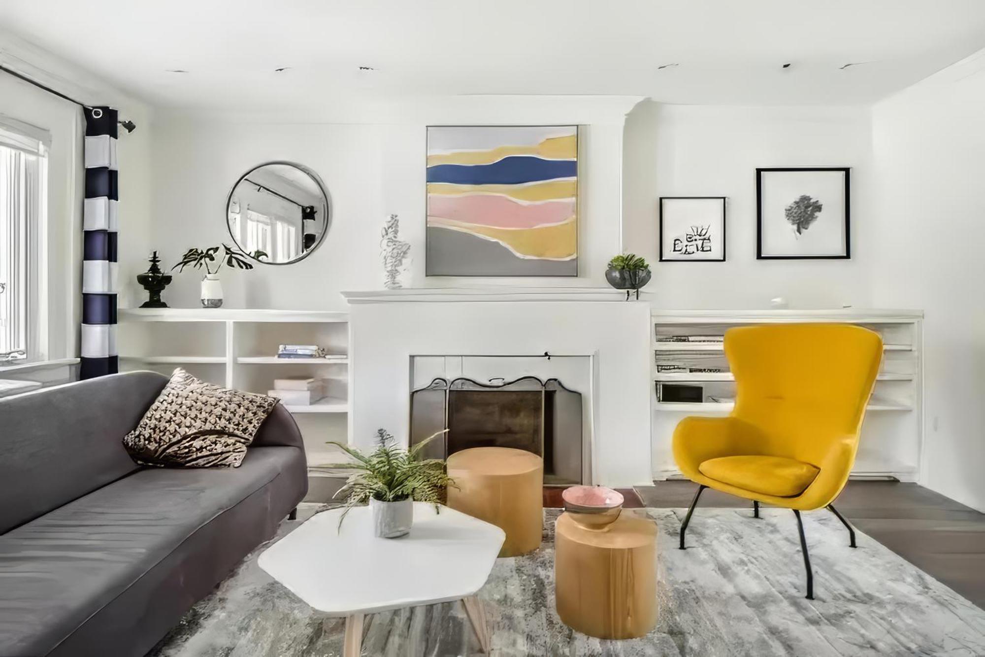 Double Bedroom On Up Or 3 Bedrooms In Basement Near Eglinton Subway Station Toronto Luaran gambar