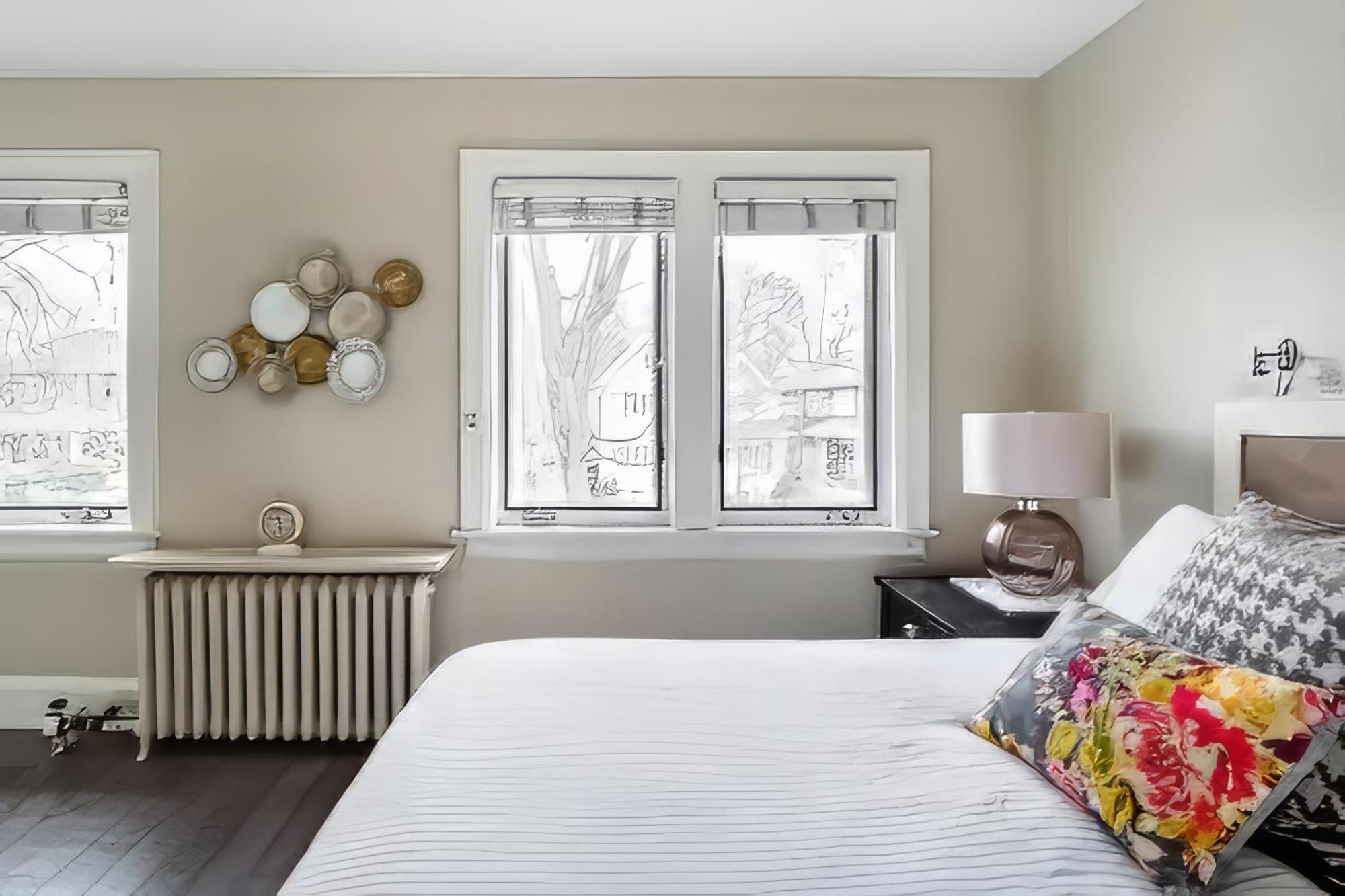 Double Bedroom On Up Or 3 Bedrooms In Basement Near Eglinton Subway Station Toronto Luaran gambar