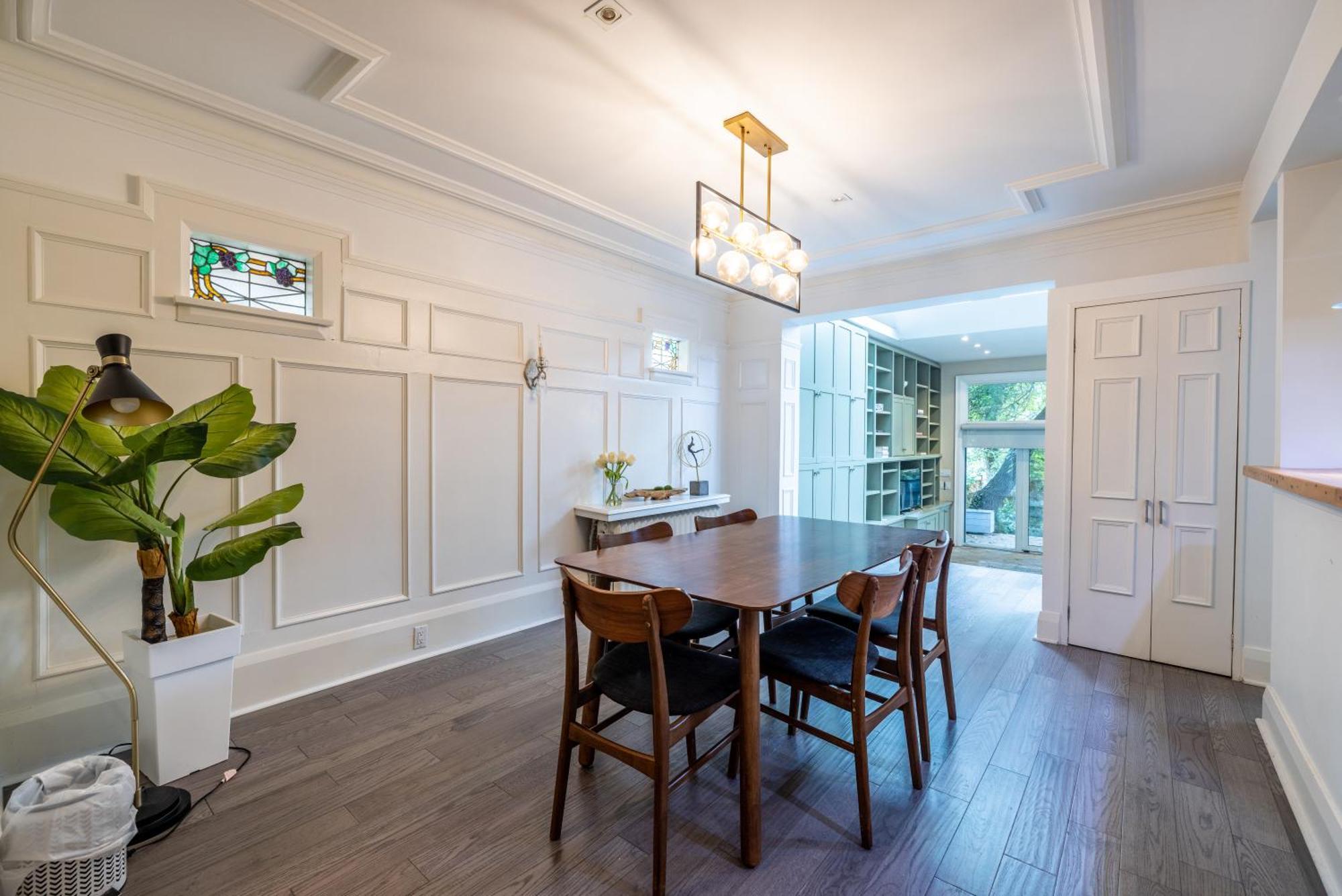 Double Bedroom On Up Or 3 Bedrooms In Basement Near Eglinton Subway Station Toronto Luaran gambar